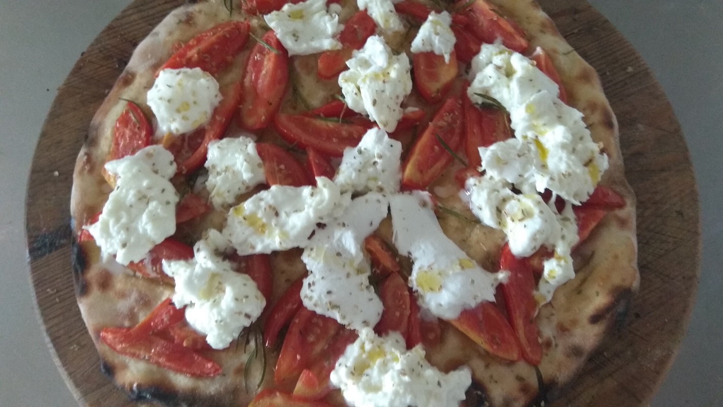 Focaccia con tomate y mozzarella de búfala - Silvio Cicchi